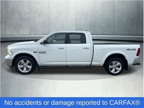 Used 2018 RAM 1500 SLT image 2