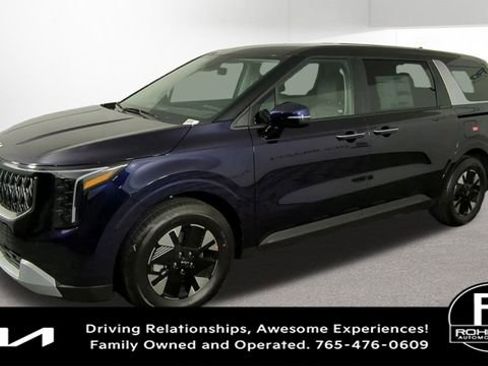 New 2026 Kia Carnival LXS image 4