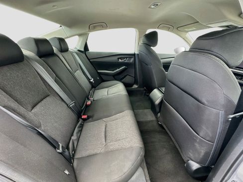 Used 2024 Honda Accord LX image 17