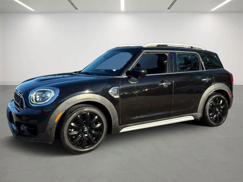 Used 2020 MINI Cooper Countryman S image 1