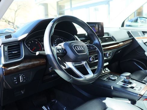 Used 2020 Audi Q5 2.0T Premium w/ Convenience Package image 40