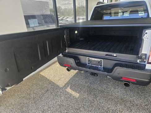 Used 2021 Honda Ridgeline RTL-E image 11