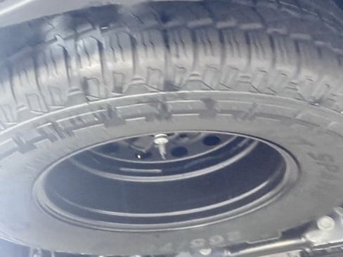 New 2025 Ford Expedition Active image 28