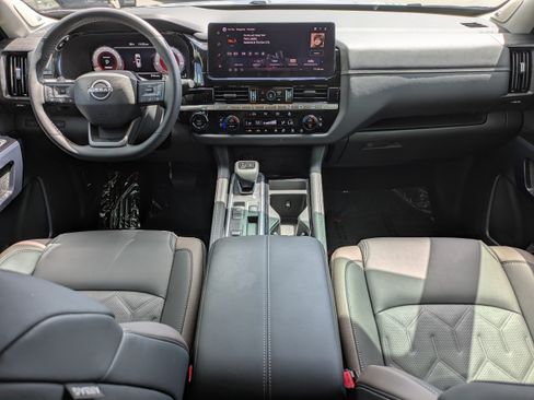 Used 2026 Nissan Pathfinder Platinum w/ Cargo Package FWD image 17