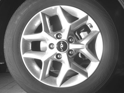 Used 2025 Kia Soul LX w/ LX Technology Package FWD image 18