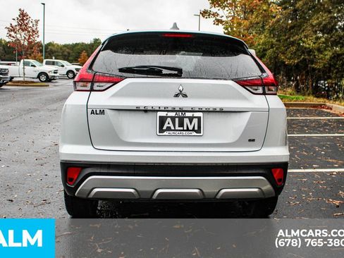 Used 2024 Mitsubishi Eclipse Cross SE image 11