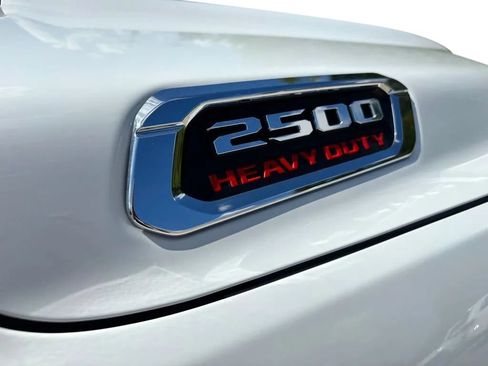 Used 2024 RAM 2500 Laramie AWD/4WD image 13