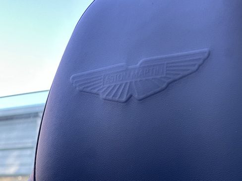 Used 2026 Aston Martin V8 Vantage Coupe RWD image 5