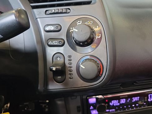 Used 2000 Honda S2000 image 20