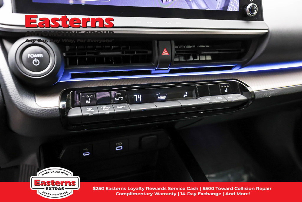 Used 2023 Toyota Prius XLE AWD/4WD image 19