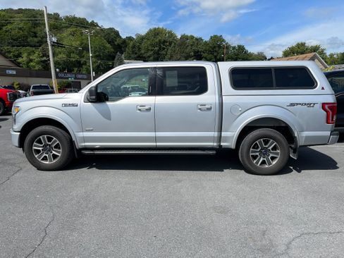 Used 2016 Ford F150 XLT w/ Equipment Group 302A Luxury AWD/4WD image 16