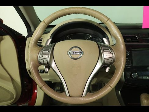 Used 2014 Nissan Altima 3.5 SL w/ Technology Package FWD image 17