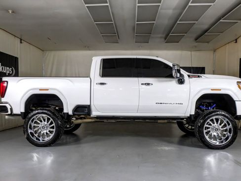 Used 2022 GMC Sierra 2500 Denali w/ Denali Ultimate Package image 6