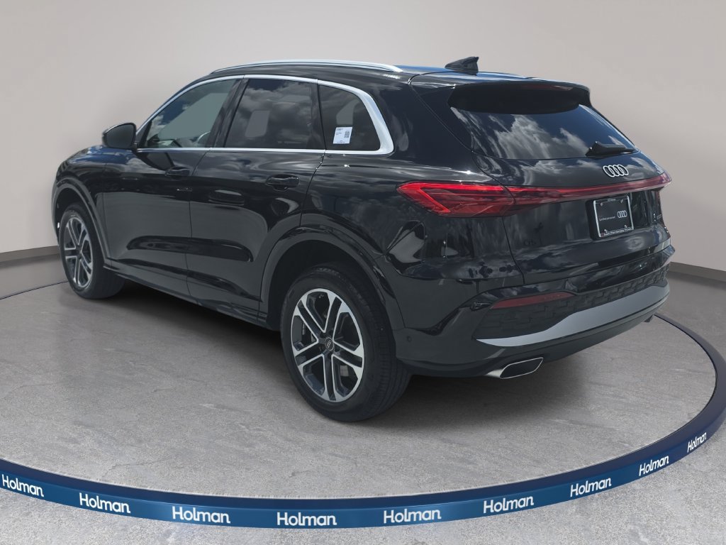 Certified 2025 Audi Q5 Premium w/ Premium Plus AWD/4WD image 7