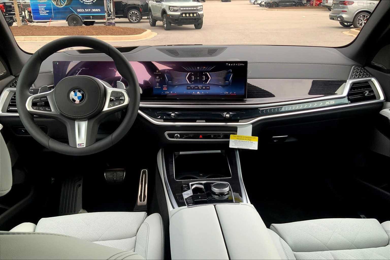 Used 2026 BMW X5 xDrive40i AWD/4WD image 5