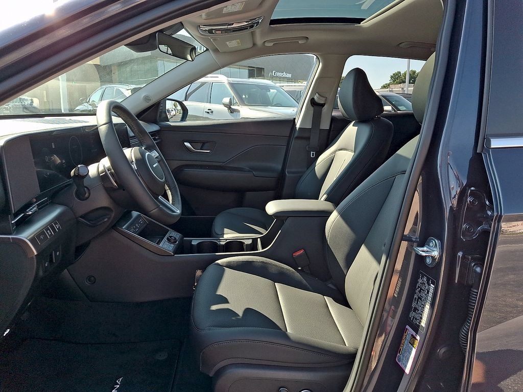 New 2027 Hyundai Kona Limited FWD image 9