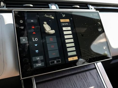New 2026 Land Rover Range Rover Velar S AWD/4WD image 45