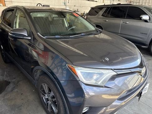 Used 2018 Toyota RAV4 XLE w/ All Weather Liner Package FWD image 1