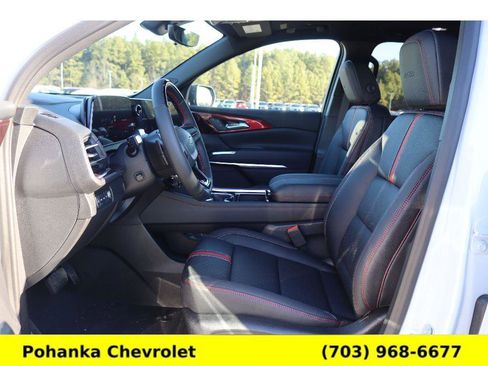 New 2026 Chevrolet Traverse RS image 22