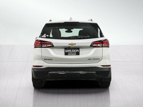 Used 2023 Chevrolet Equinox Premier AWD/4WD image 4
