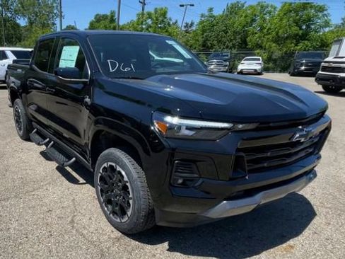 New 2026 Chevrolet Colorado Z71 w/ Technology Package AWD/4WD image 4