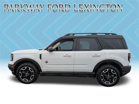 Used 2024 Ford Bronco Sport Outer Banks w/ Tech Package image 8