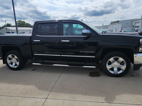 Used 2016 Chevrolet Silverado 1500 LTZ w/ Sport Package AWD/4WD image 3