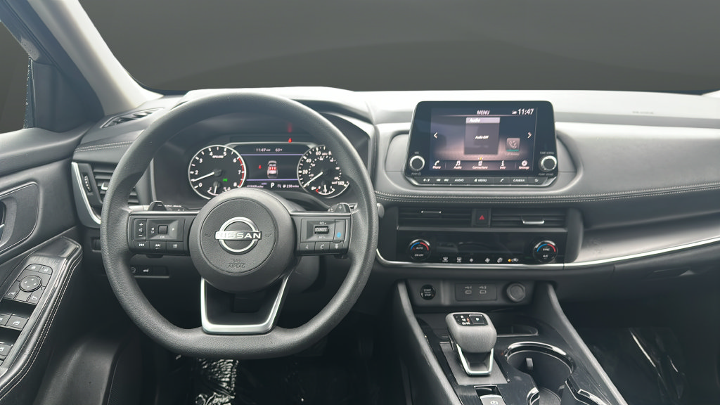 Used 2024 Nissan Rogue SV AWD/4WD image 15