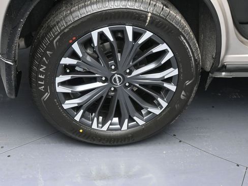 New 2026 Nissan Rogue Platinum w/ Tech Package image 5