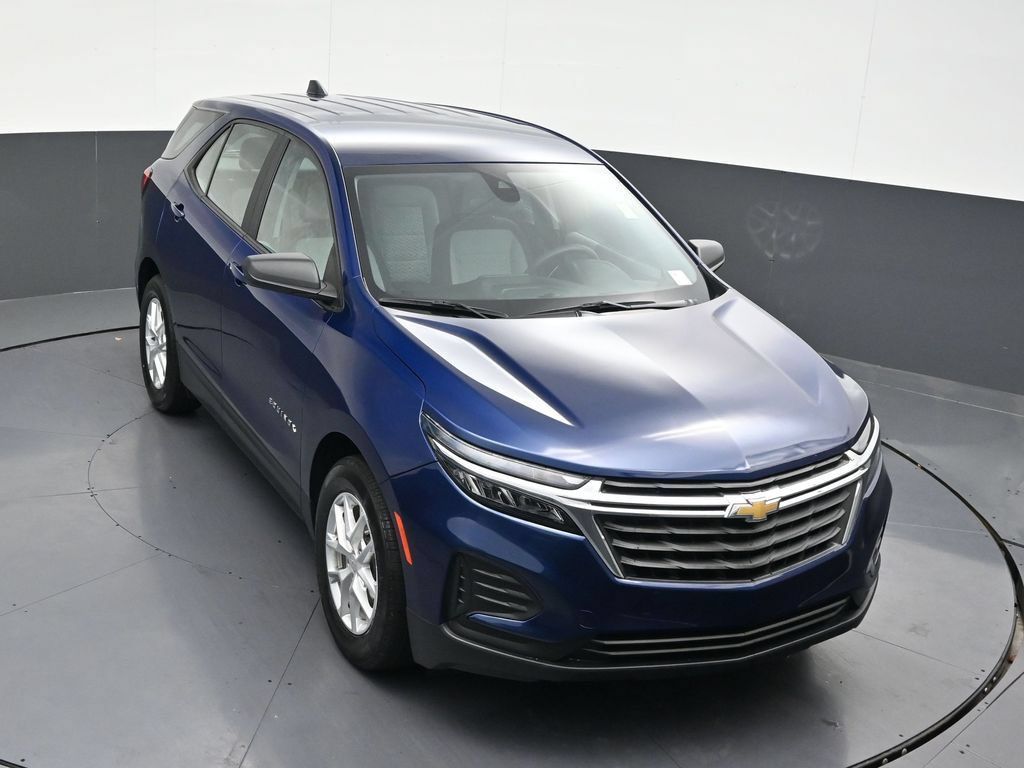 Used 2023 Chevrolet Equinox LS FWD image 21