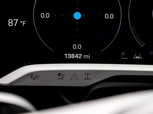 Used 2023 Porsche Taycan w/ Premium Package image 32