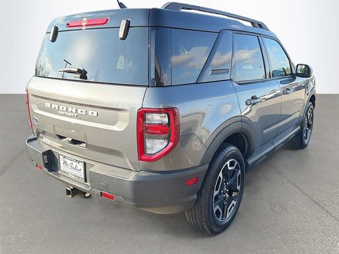 Used 2024 Ford Bronco Sport Outer Banks image 4