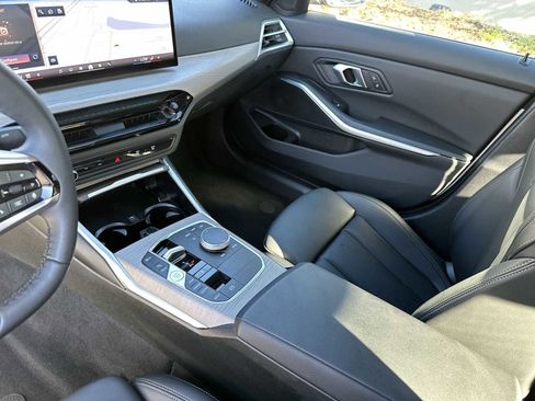 Used 2025 BMW 330i xDrive Sedan image 21