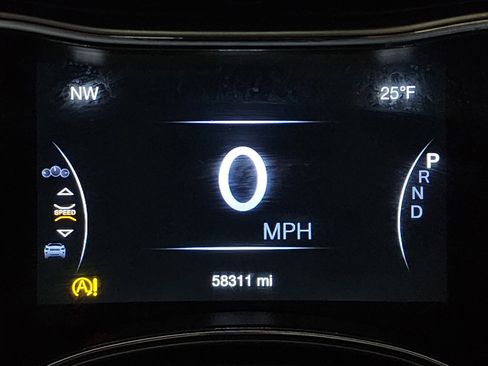 Used 2020 Jeep Grand Cherokee Laredo w/ Quick Order Package 2BN North image 25