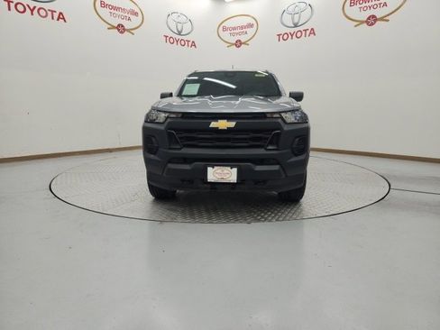 Used 2025 Chevrolet Colorado W/T w/ WT Custom Package image 4