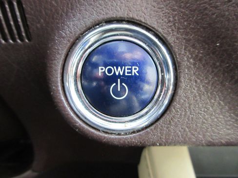 Used 2016 Lexus RX 450h AWD w/ Cold Weather Package image 38