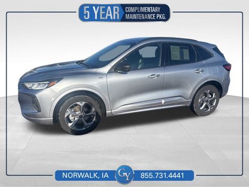 Used 2024 Ford Escape ST-Line image 1