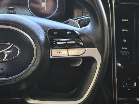 Used 2022 Hyundai Santa Cruz SEL Premium image 30