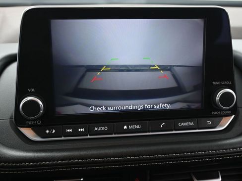 Used 2023 Nissan Rogue SV image 20