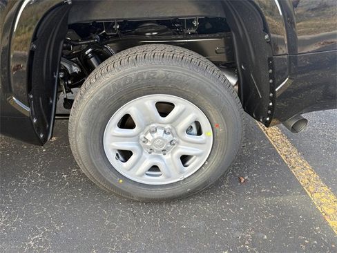 New 2026 Toyota Tundra SR image 17