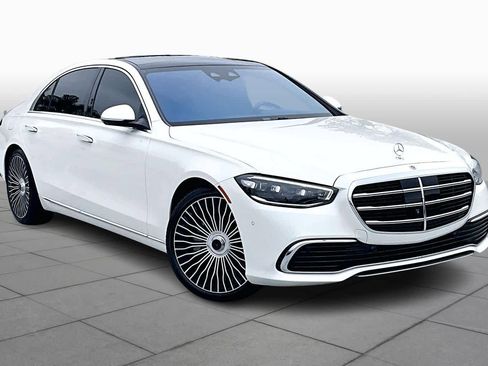 Used 2023 Mercedes-Benz S 580 4MATIC Sedan image 3
