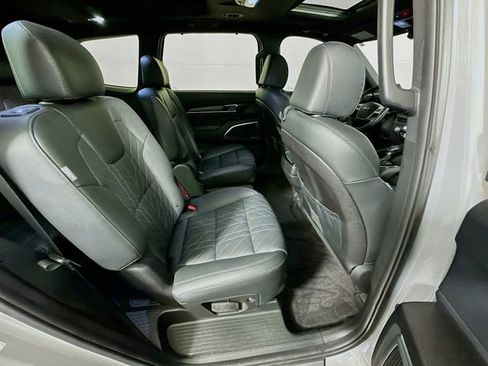 Used 2023 Kia Telluride SX X-Line image 31