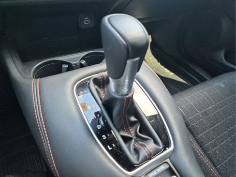 Certified 2024 Honda HR-V Sport image 15