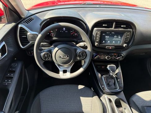 Certified 2021 Kia Soul S FWD image 22
