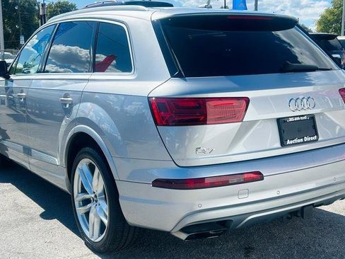 Used 2018 Audi Q7 3.0T Prestige AWD/4WD image 3