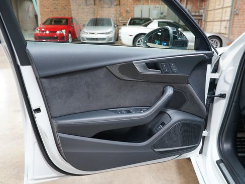 Used 2018 Audi S4 Premium Plus w/ Navigation Package image 34