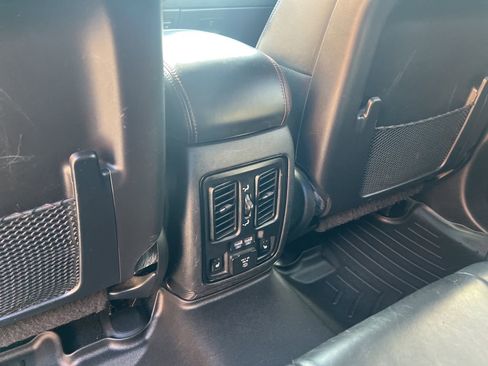 Used 2021 Dodge Durango R/T image 19