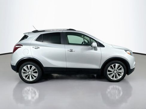 Used 2017 Buick Encore Preferred FWD image 5