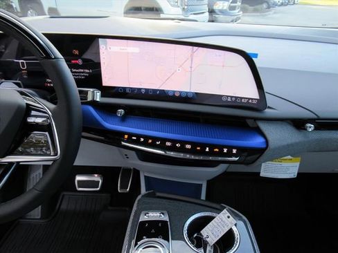 New 2026 Cadillac Optiq Sport 2 image 20