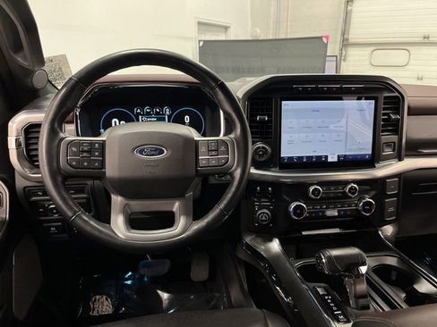 Used 2022 Ford F150 Lariat w/ Equipment Group 502A High image 5